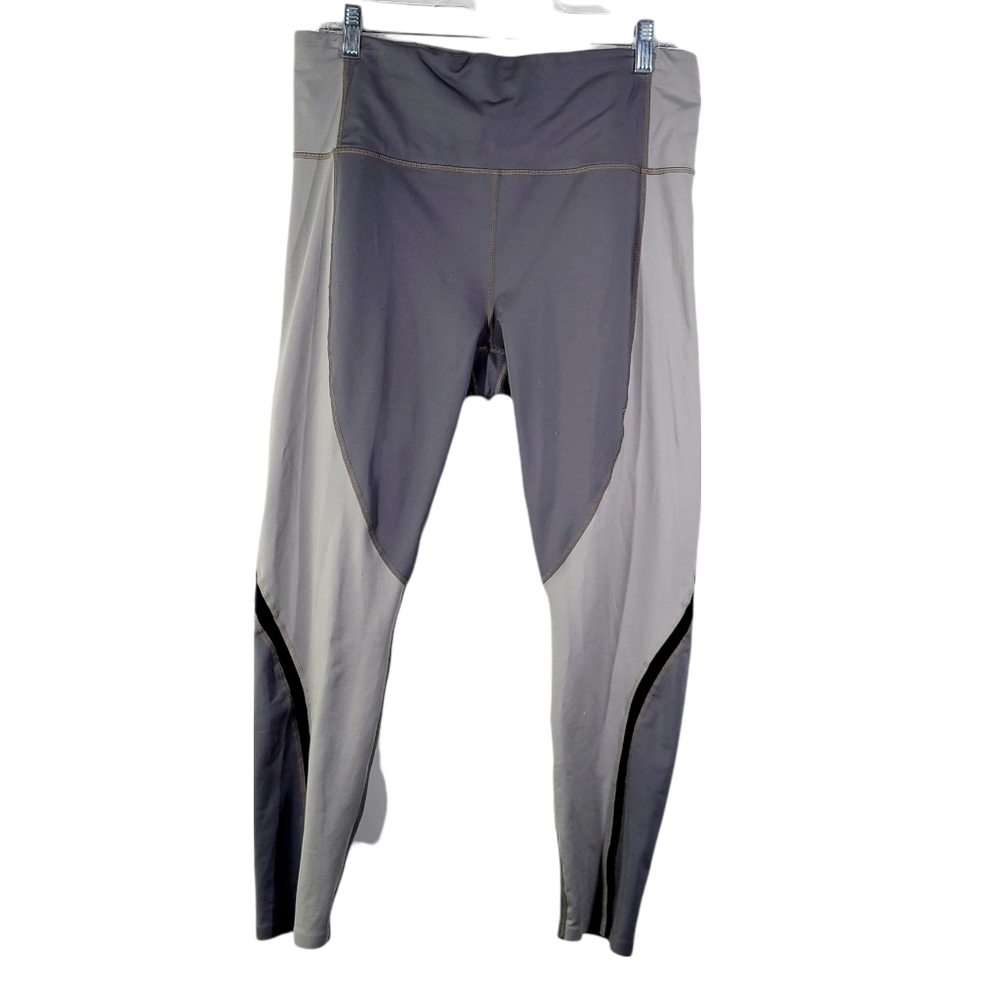 Athleta Spar Colorblock 7/8 Tight in Silver Bells Large - Picture 3 of 7